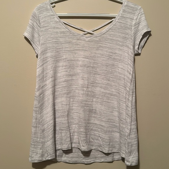So Women’s XS criss cross top - Picture 1 of 4